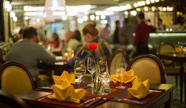 chup-anh-khach-san-resort