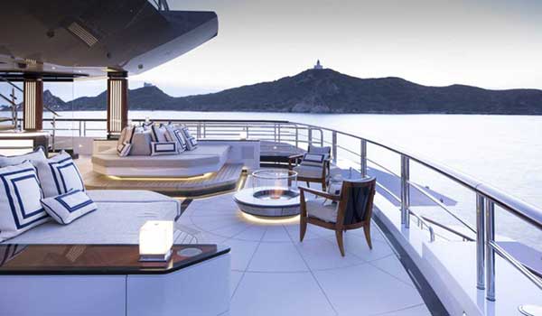 nhung-dieu-can-luu-y-khi-chon-template-cruise-du-thuyen