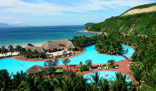 thiet-ke-web-khach-san-chuyen-nghiep-o-khanh-hoa