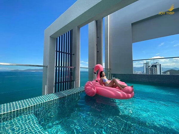 top-khach-san-nha-trang-so-huu-view-bien-dep