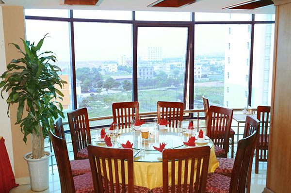 top-khach-san-ha-long-dep-cho-ky-nghi-duong