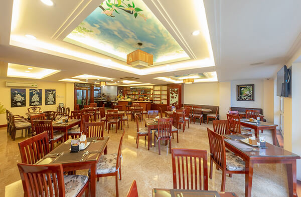 top-khach-san-tp-hcm-tien-loi-cho-cac-chuyen-cong-tac-va-nghi-duong