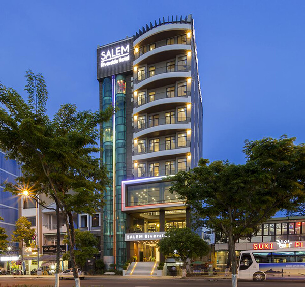 top-khach-san-da-nang-co-view-bien-lang-man