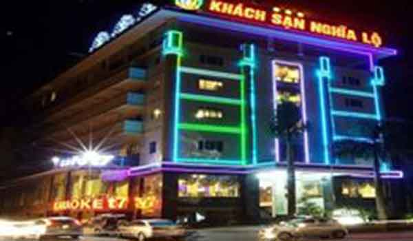 thiet-ke-website-khach-san-resort-oi-yen-bai