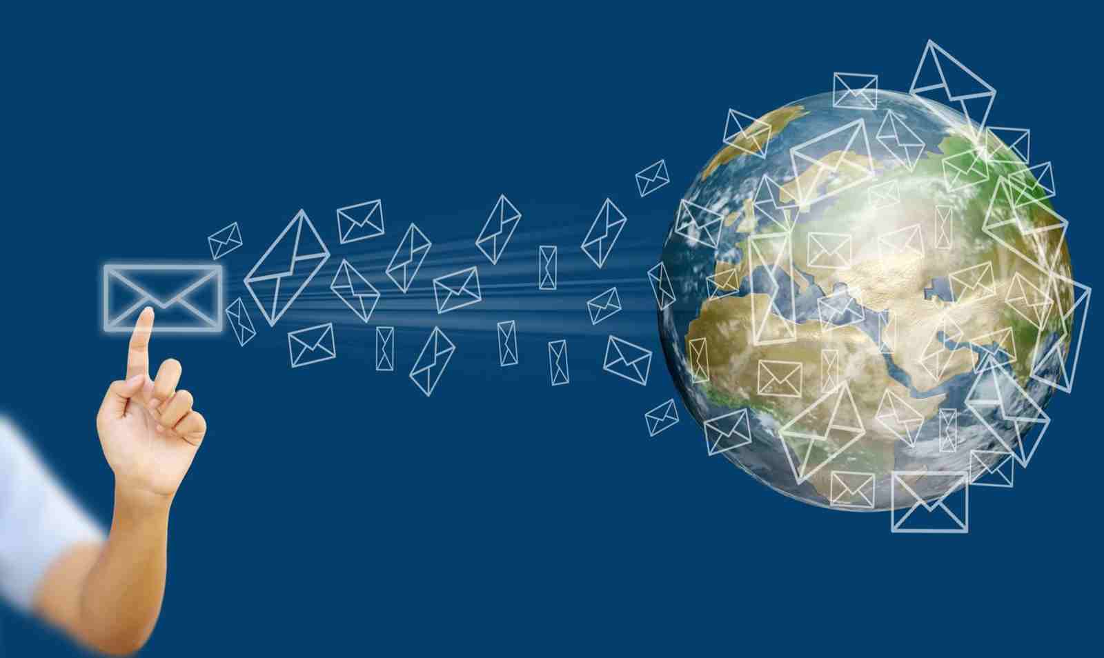 cach-gui-email-marketing-khach-san-hieu-qua