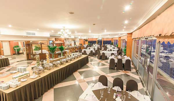 dich-vu-thiet-ke-website-nha-hang-khach-san-chuan-seo